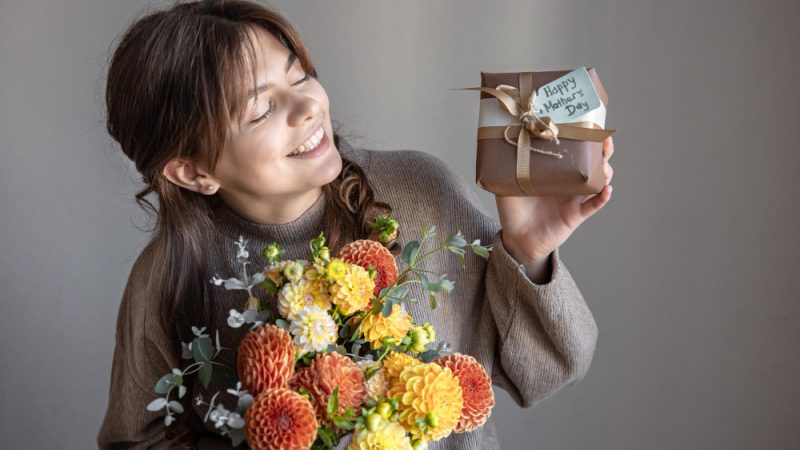 Get All The Stunning Choices Of Online Gift Delivery For Loved Ones