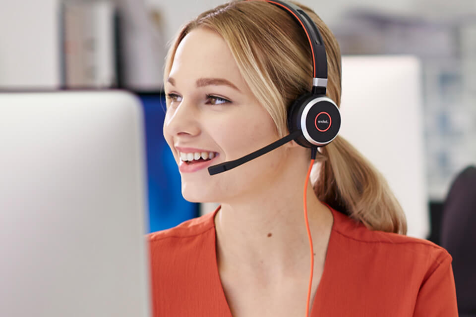 Connect wise: A Definitive Guide to Buying the Best Call Center Headsets