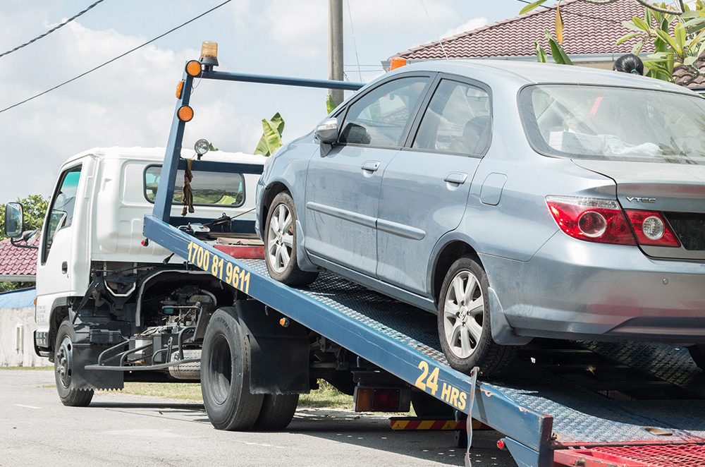 Considerations When choosing Collision Repair or Towing Car Services