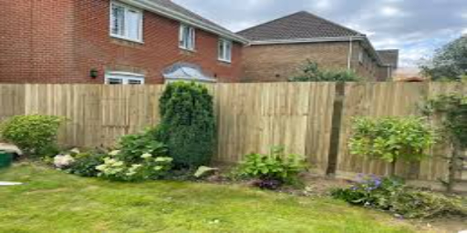 Choosing the Right Dundee Fencing For Your Home